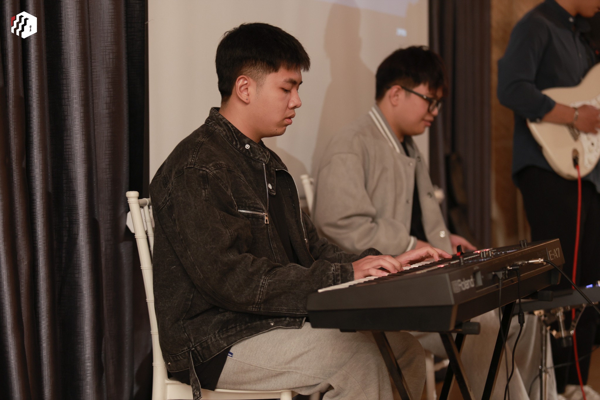 585489704_1359708542835723_2003741148984395325_n